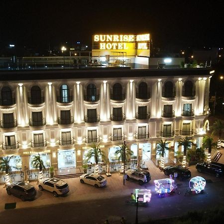 Sunrise Hotel Ha Tien Εξωτερικό φωτογραφία