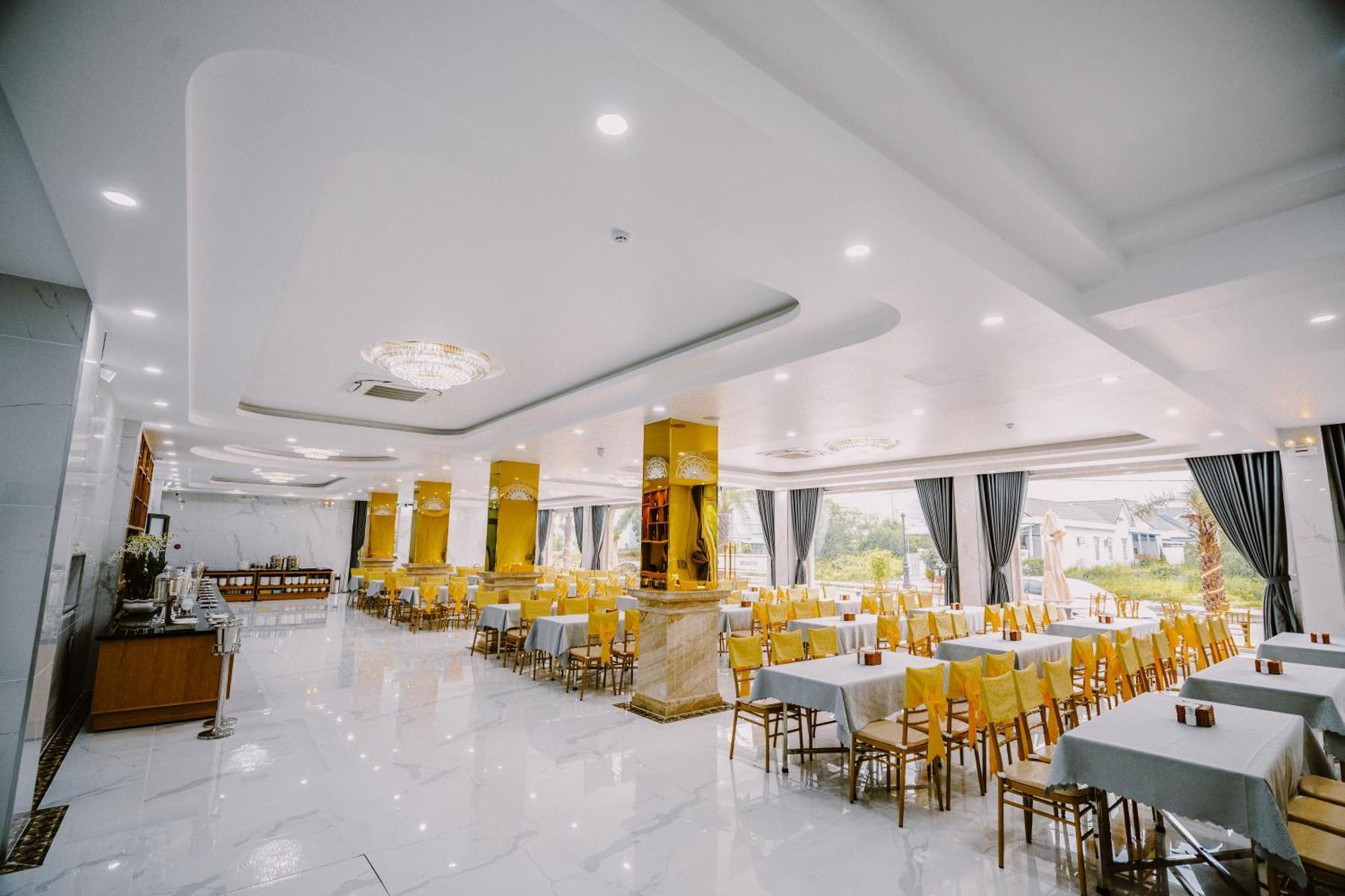Sunrise Hotel Ha Tien Εξωτερικό φωτογραφία