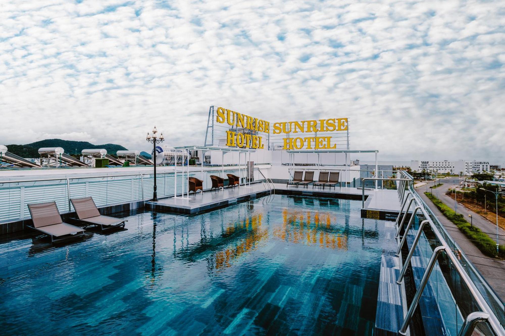Sunrise Hotel Ha Tien Εξωτερικό φωτογραφία