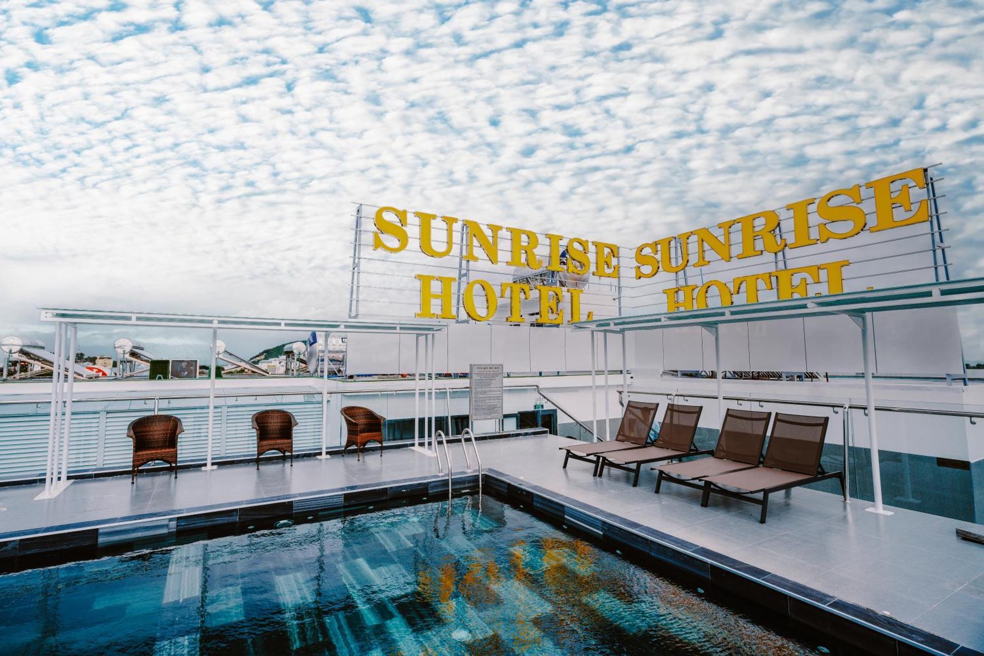 Sunrise Hotel Ha Tien Εξωτερικό φωτογραφία