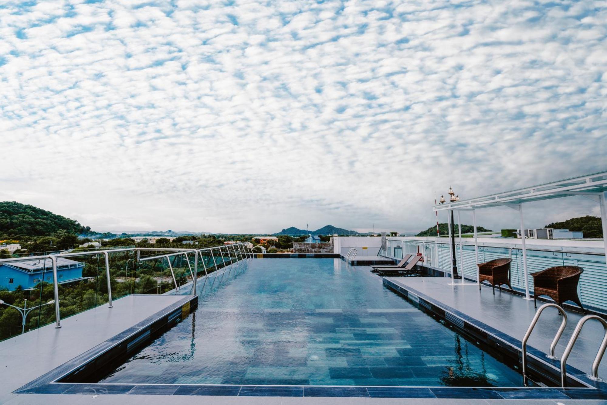 Sunrise Hotel Ha Tien Εξωτερικό φωτογραφία
