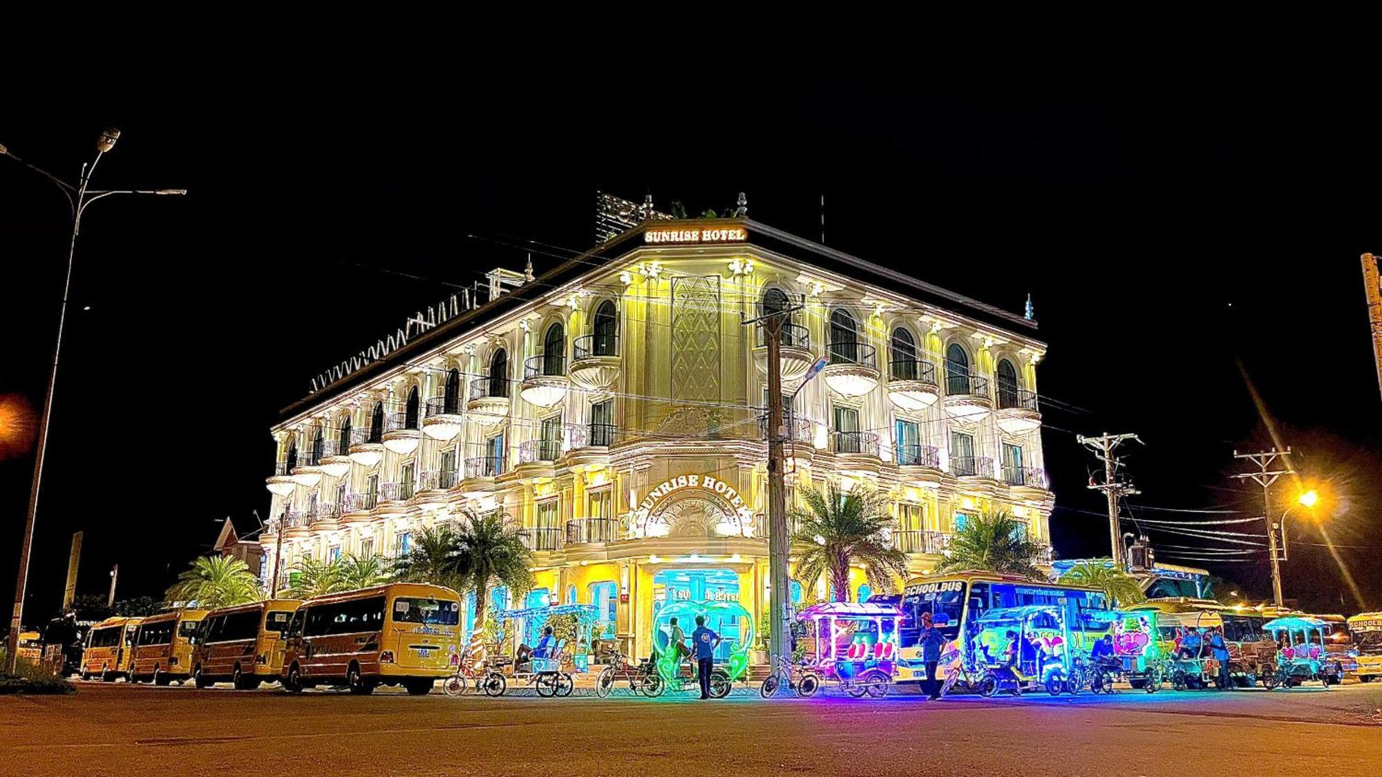 Sunrise Hotel Ha Tien Εξωτερικό φωτογραφία